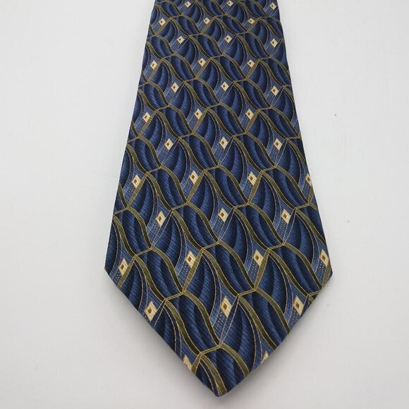 Roundtree & Yorke Tie - Picture 4 of 7
